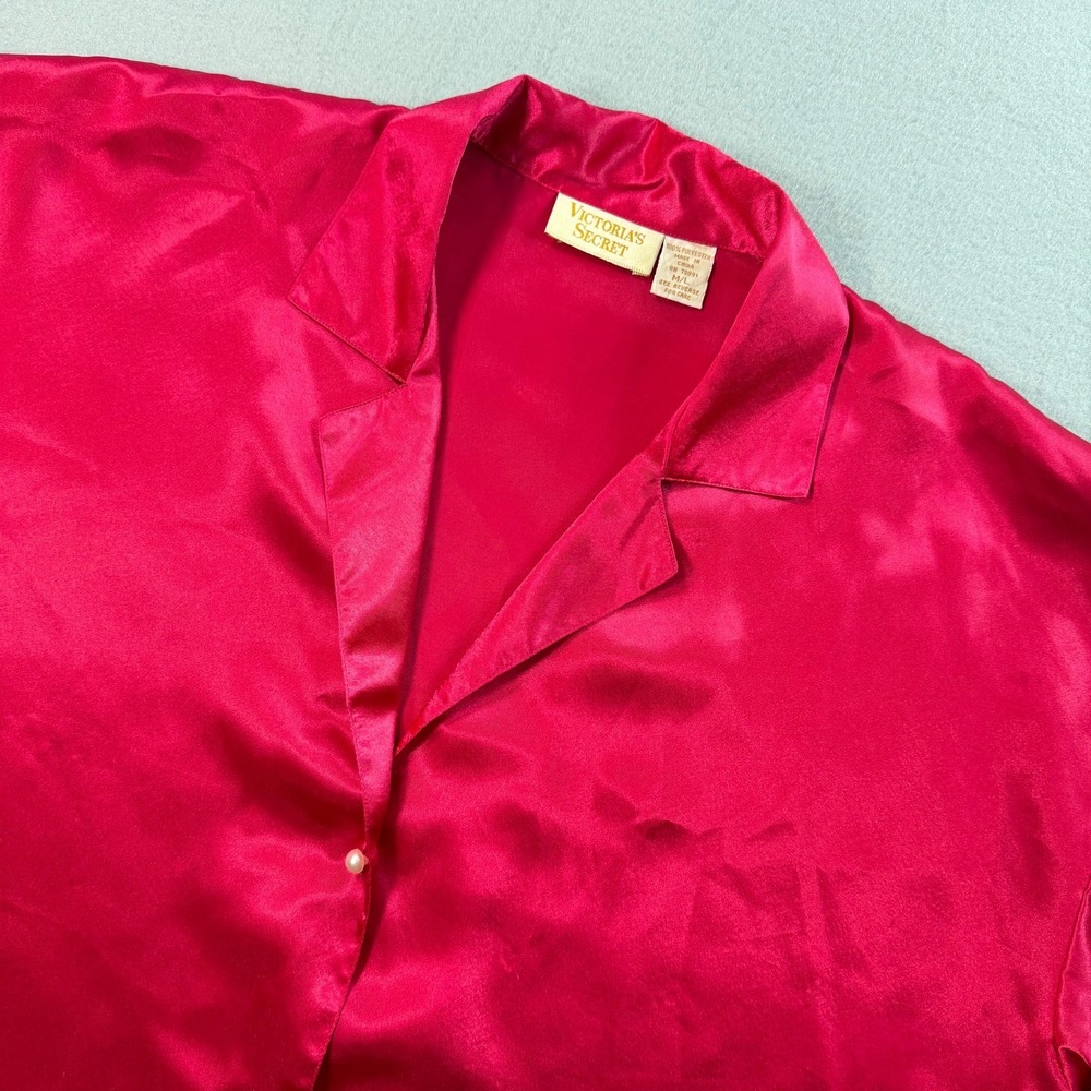 Vintage Victoria's Secret Sleep Shirt M/L Pink Satin Pearl Button Glam Coquette